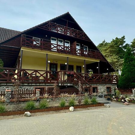Powidz Lakeside Hotel & Restaurant Екстер'єр фото