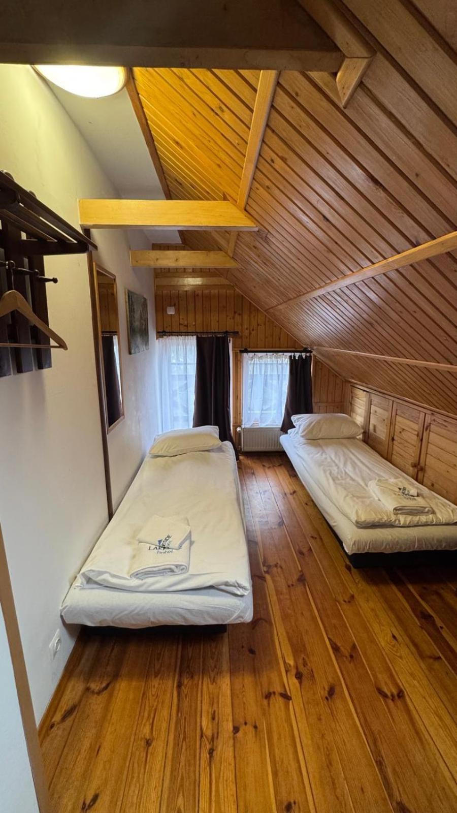 Powidz Lakeside Hotel & Restaurant Екстер'єр фото
