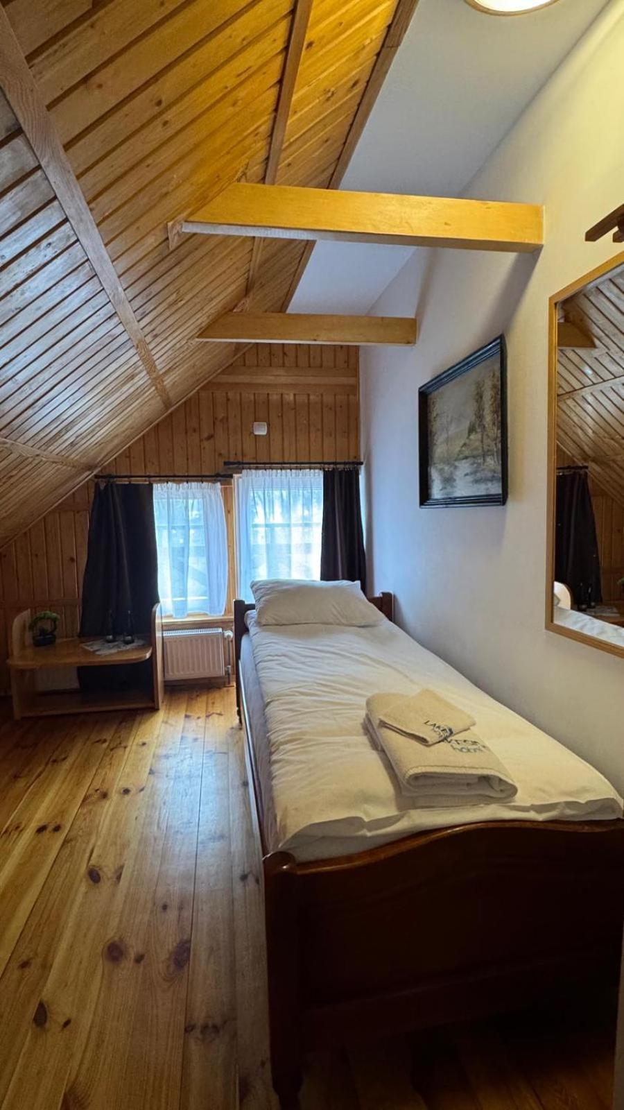 Powidz Lakeside Hotel & Restaurant Екстер'єр фото