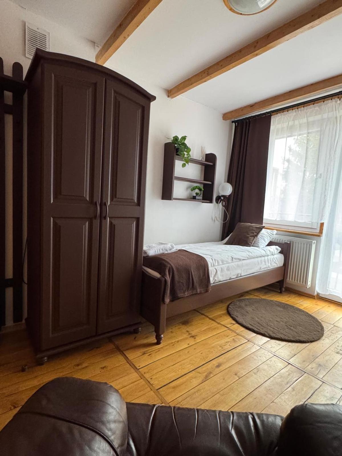 Powidz Lakeside Hotel & Restaurant Екстер'єр фото