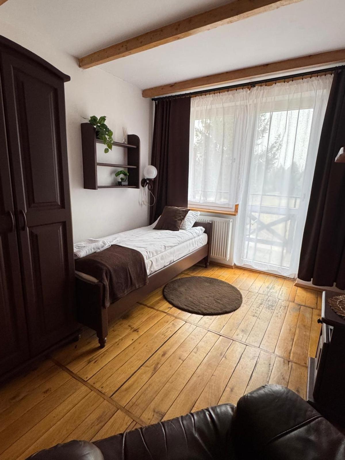 Powidz Lakeside Hotel & Restaurant Екстер'єр фото